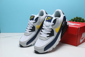 Nike Air Max 90 Sneaker